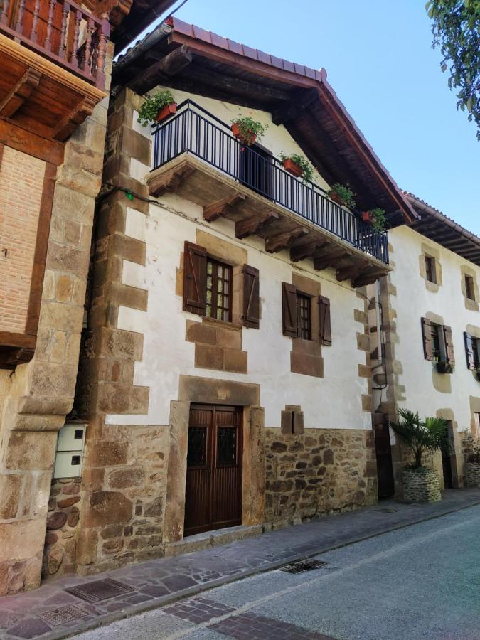 Mizkerrenea Villa Ituren Exterior foto